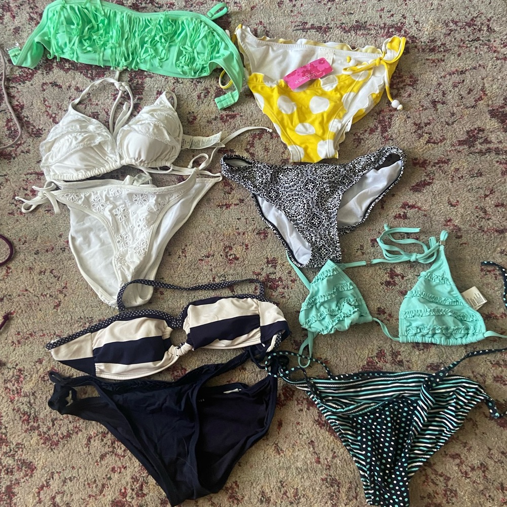 Bathing suit/bra/crop top bundle
